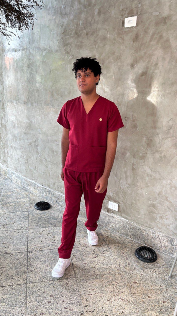 Scrub Masculino Marsala - Image 3