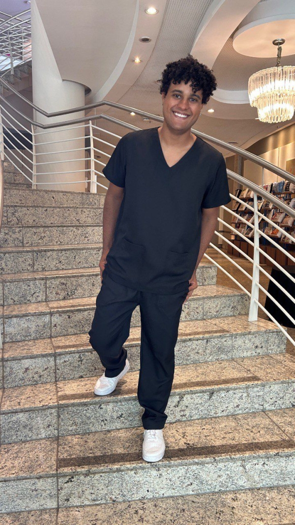 Scrub Masculino Preto - Image 8